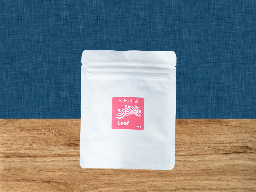 八女の紅茶リーフ